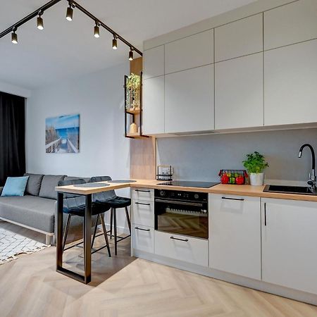 Letnica Seaside By Downtown Apartments Gdansk Bagian luar foto